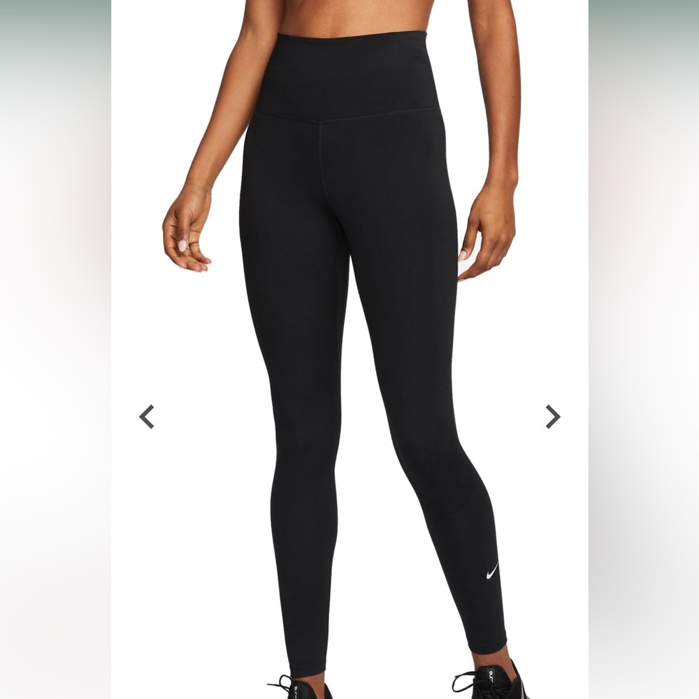 Womens Nike One Black Leggings size Medium